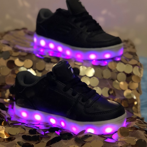 light up sketchers boys